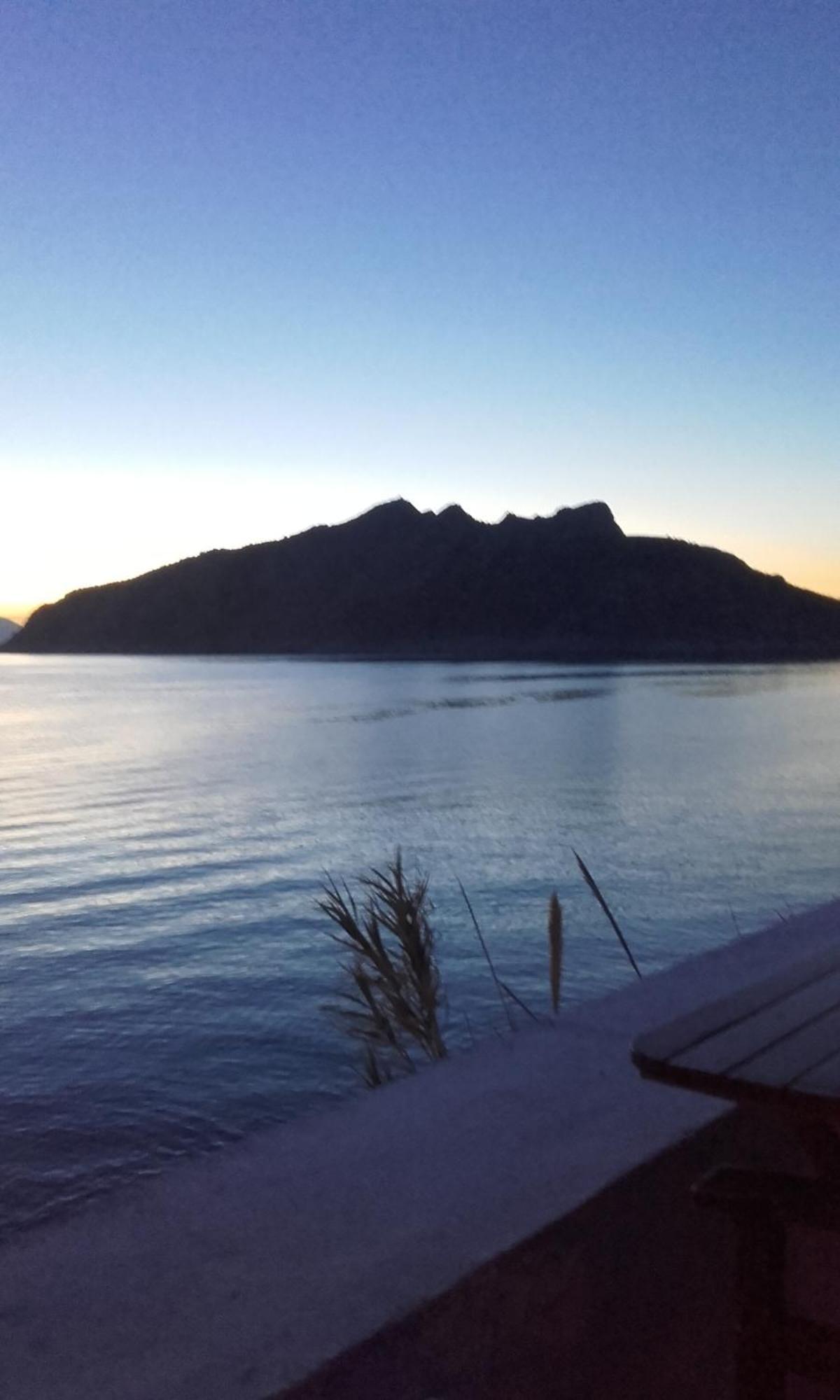 Отель Barbara II Agia Marina  Экстерьер фото
