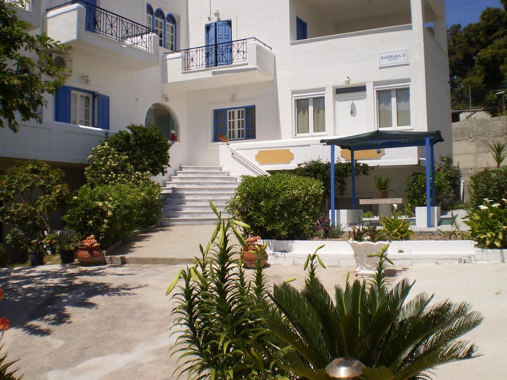 Отель Barbara II Agia Marina  Экстерьер фото
